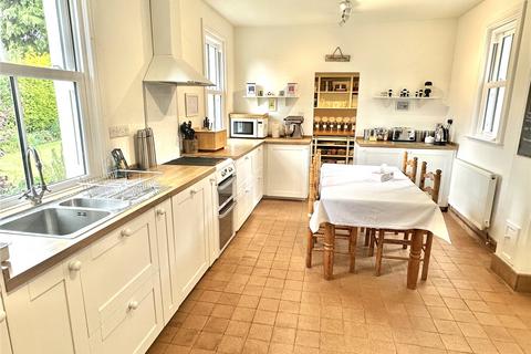4 bedroom semi-detached house for sale, Trefeglwys Road, Llanidloes, Powys, SY18
