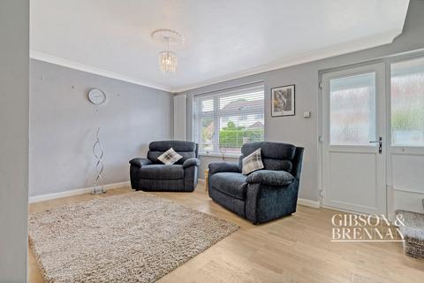 30 Grimston Road, Basildon, SS14 3NH