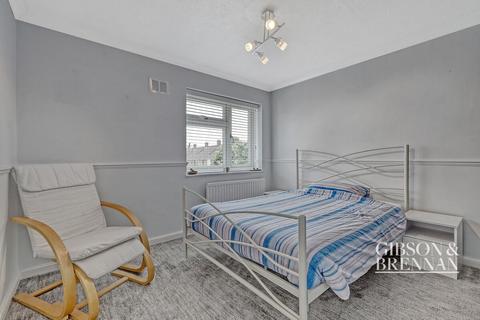 30 Grimston Road, Basildon, SS14 3NH