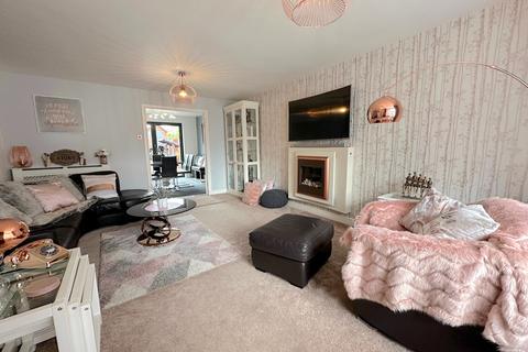 5 bedroom detached house for sale, Thirlmere Drive, Wolverhampton WV11