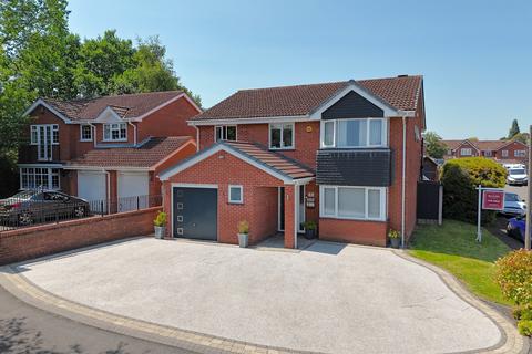 5 bedroom detached house for sale, Thirlmere Drive, Wolverhampton WV11