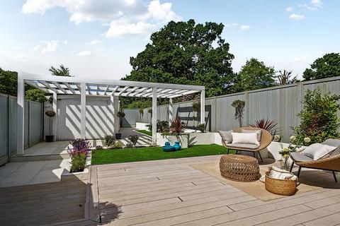 4 bedroom semi-detached house for sale, The Birches, London, N21