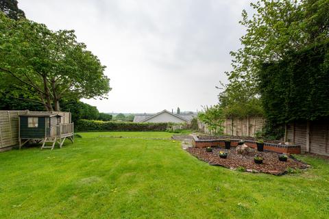 4 bedroom detached house for sale, Harpley Road, Defford, Worcester, Worcestershire, WR8