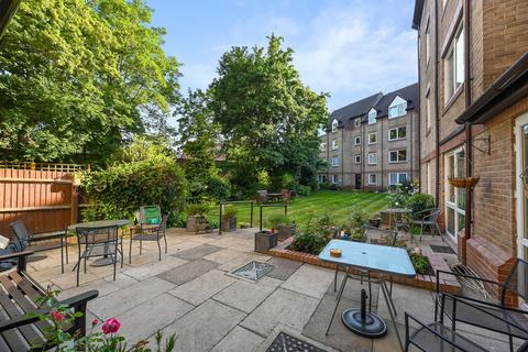 1 bedroom flat for sale, Cedar Road, Sutton, SM2