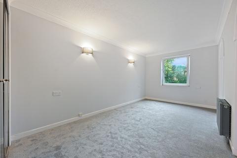1 bedroom flat for sale, Cedar Road, Sutton, SM2