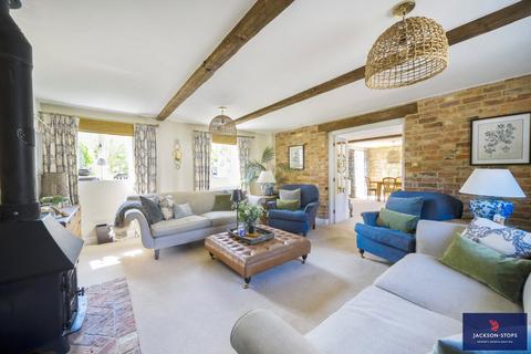4 bedroom barn conversion for sale, The Coach Houses, Thornton, Milton Keynes, Buckinghamshire, MK17