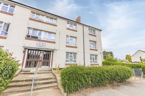 2 bedroom flat for sale, Buttermere Avenue, Burnham SL1