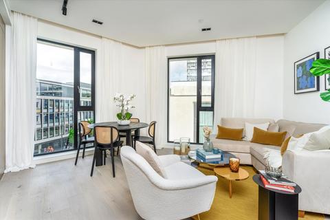 1 bedroom flat for sale, The Pembridge, 1A Pembridge Gardens, Notting Hill Gate, London, W2 4EN