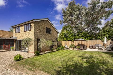 undefined, Weydown, The Hamlet, Gallowstree Common, RG4