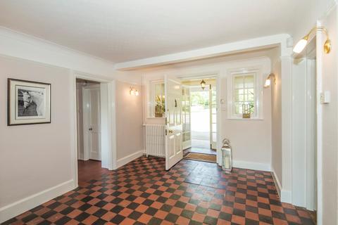 undefined, Hewins Wood House, Bradfield, RG7
