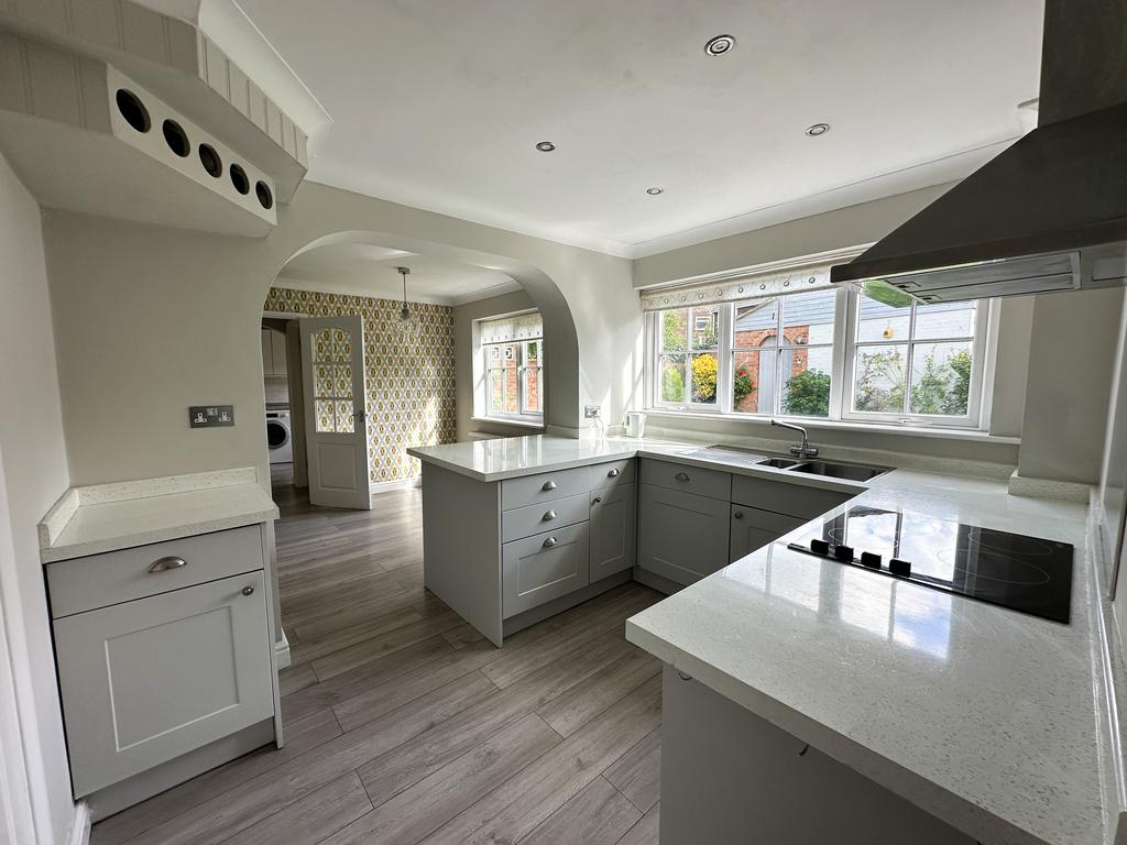 Kitchen / dining room