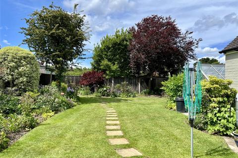 3 bedroom detached house for sale, Avenue Road, Christchurch BH23