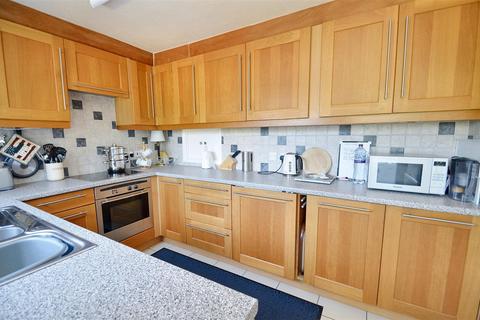 undefined, Falmouth TR11