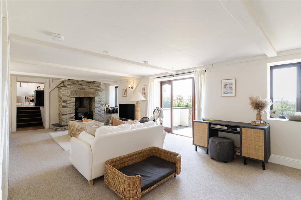 Sitting room.jpg