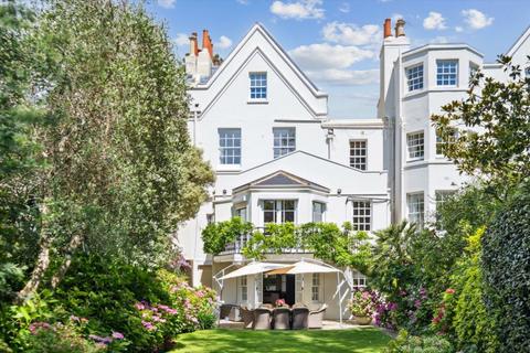 undefined, Addison Road, London