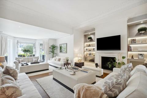 undefined, Addison Road, London