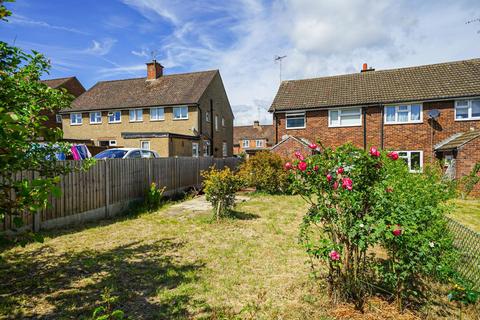 3 bedroom semi-detached house for sale, Garden Hedge, Leighton Buzzard