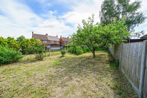 3 bedroom semi-detached house for sale, Garden Hedge, Leighton Buzzard