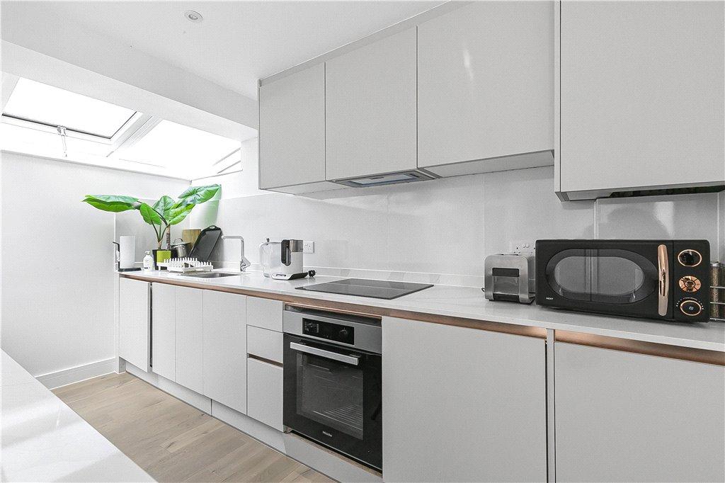 Reception/Kitchen