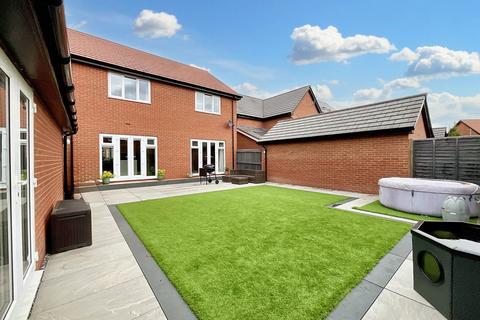 17 Teal Way, Wistaston, Crewe, CW2 8WG