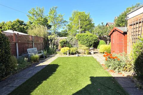 2 bedroom semi-detached bungalow for sale, Pinewood Crescent, Lytham