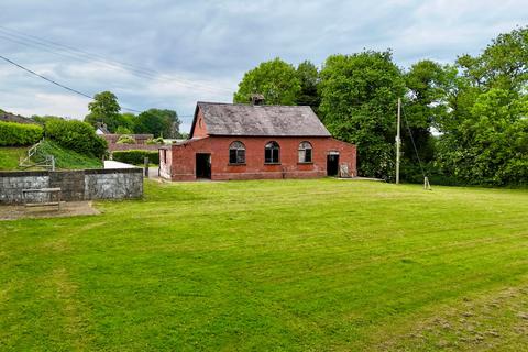 undefined, Llangybi, Usk NP15