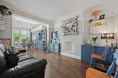 59 Stanhope Park Road, Greenford, UB6 9LU