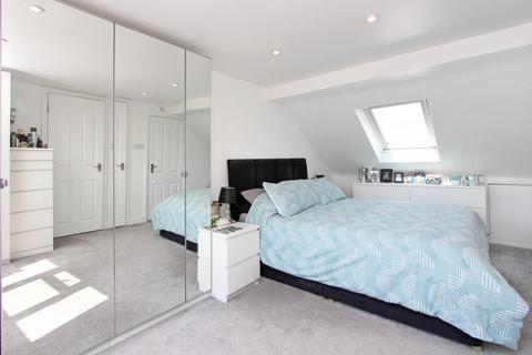 59 Stanhope Park Road, Greenford, UB6 9LU