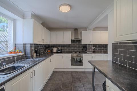130 Brynhyfryd, Croesyceiliog, Cwmbran, NP44 2LX