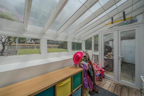 130 Brynhyfryd, Croesyceiliog, Cwmbran, NP44 2LX