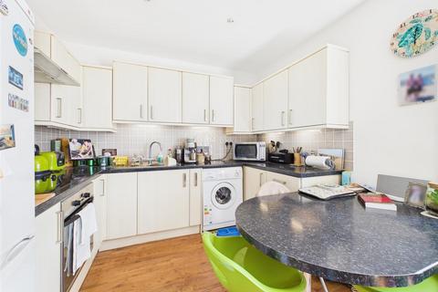 Flat 9, Barton Court Barton Road, Woolacombe, EX34 7BA