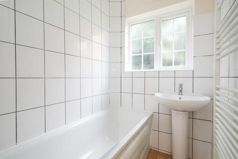 2 bedroom flat for sale, Horn Lane, Acton