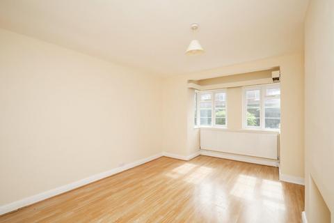 2 bedroom flat for sale, Horn Lane, Acton