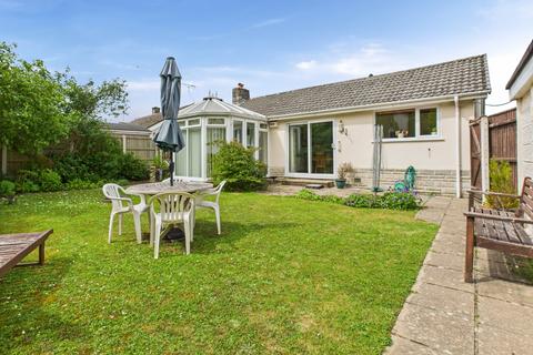 2 bedroom bungalow for sale, Fairview Drive, Broadstone, Dorset, BH18