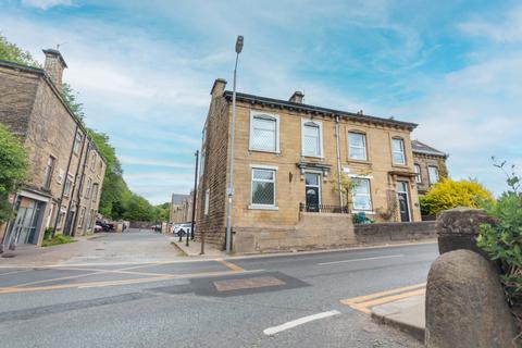 4 bedroom semi-detached house for sale, Ireland Bridge, Bingley, West Yorkshire, UK, BD16