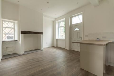 4 bedroom semi-detached house for sale, Ireland Bridge, Bingley, West Yorkshire, UK, BD16