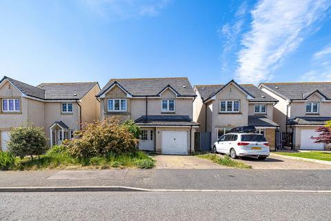 5 bedroom detached house for sale, 8 Whitehall Road, Chirnside TD11 3UB