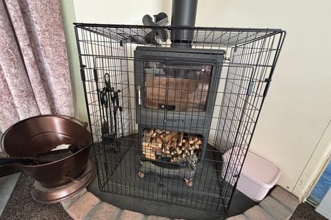 7 Bro Llan, Llanwnnen, Lampeter, SA48 7LB