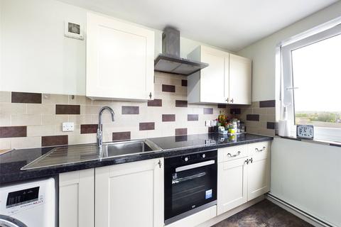 2 bedroom flat for sale, Elvet Avenue, Romford RM2