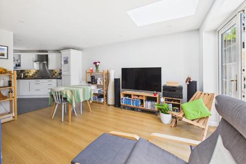 1b Leete Road, Cambridge, CB1 9HB