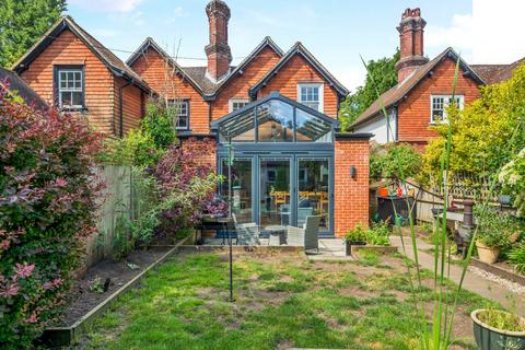 3 bedroom semi-detached house for sale, Petworth Road, Godalming GU8