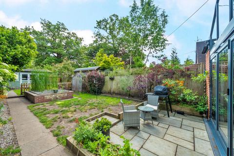 3 bedroom semi-detached house for sale, Petworth Road, Godalming GU8