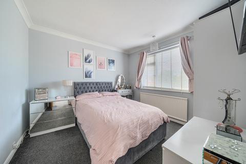 5 bedroom semi-detached house for sale, Leys Close, Harefield, Uxbridge