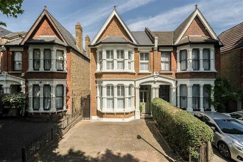69 Inchmery Road, London, SE6 2NB