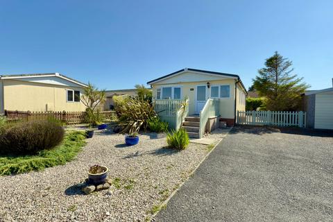 4 bedroom lodge for sale, St Merryn, PL28