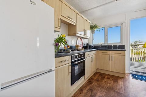 4 bedroom lodge for sale, St Merryn, PL28