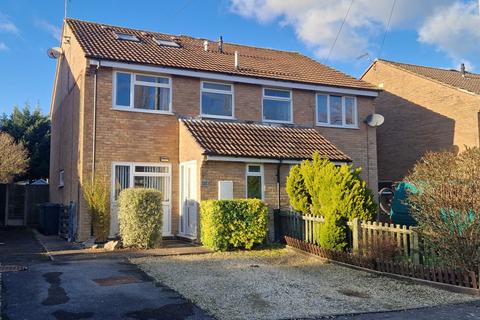 4 bedroom semi-detached house for sale, Sandalwood Drive, Gloucester, Gloucestershire, GL2