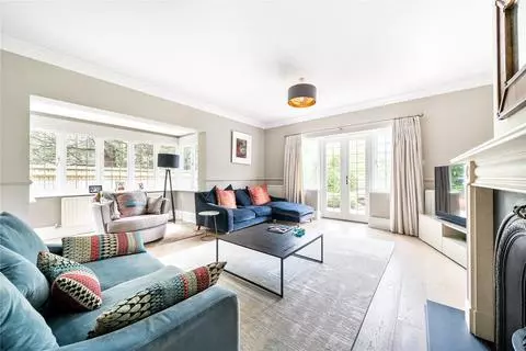 5 bedroom detached house for sale – pohled 3