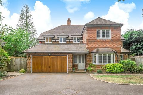 Copsem Lane, Esher, KT10