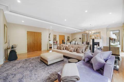 3 bedroom apartment to rent, The Bishops Avenue, London, N2